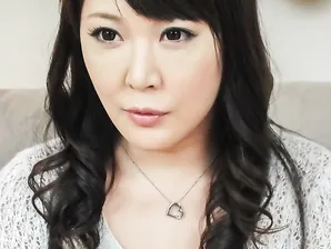 Japanese MILF Hinata Komine has her vagina and asshole stimulated at once