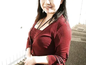 Sassy asian MILF Rumiko Shiga gets naked and has some pussy toying fun